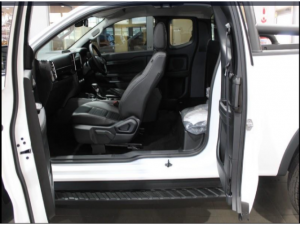 Ford Ranger 2.0 BiTurbo SuperCab XLT 4x4 - Image 4