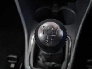 Volkswagen Polo Vivo hatch 1.4 Trendline - Image 22