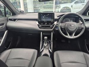 Toyota Corolla Cross 1.8 Hybrid XS - Image 12