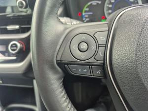Toyota Corolla Cross 1.8 Hybrid XS - Image 15