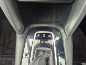 Toyota Corolla Cross 1.8 Hybrid XS - Image 22