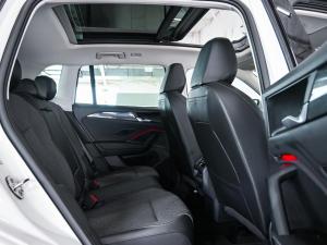 Volkswagen Tiguan 1.4TSI Life - Image 11