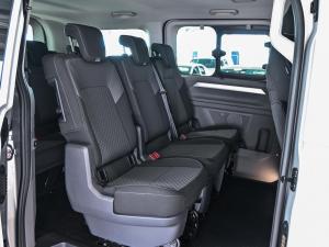 Volkswagen Transporter 2.0TDI Kombi SWB Life - Image 16