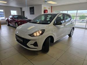 Hyundai Grand i10 1.0 Premium hatch - Image 3