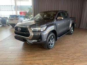 Toyota Hilux 2.8GD-6 48V double cab 4x4 Raider - Image 2