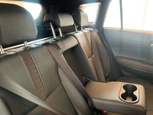 Toyota Corolla Cross 1.8 HEV XR - Image 12