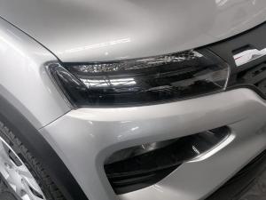 Renault Kwid 1.0 Techno manual - Image 2