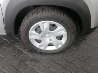 Renault Kwid 1.0 Techno manual