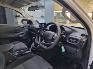 Peugeot Landtrek 1.9TD double cab Professional - Image 13