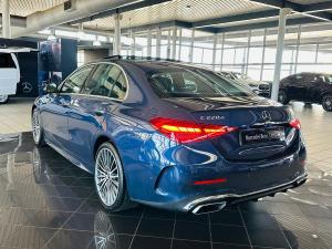 Mercedes-Benz C-Class C220d Avantgarde - Image 11