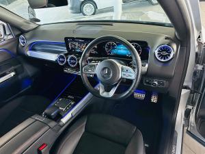 Mercedes-Benz GLB GLB220d 4Matic Progressive - Image 4