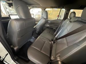 Toyota Land Cruiser Prado 2.8GD VX-R - Image 14