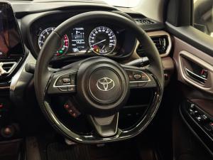 Toyota Starlet Cross 1.5 XR manual - Image 8