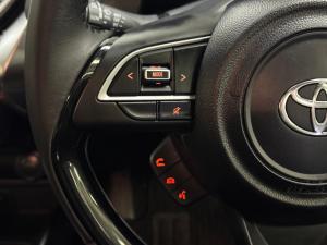 Toyota Starlet Cross 1.5 XR manual - Image 9