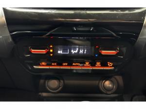 Toyota Starlet Cross 1.5 XR manual - Image 14