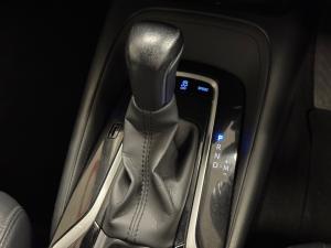 Toyota Corolla 2.0 XR auto - Image 11