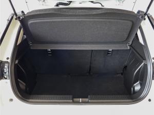 Toyota Starlet Cross 1.5 XR auto - Image 13