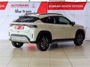 Toyota Starlet Cross 1.5 XR auto - Image 2