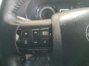 Toyota Hilux 2.8GD-6 double cab 4x4 Legend 50 - Image 9