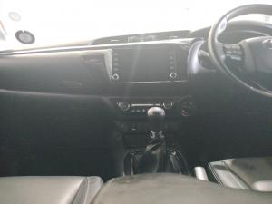 Toyota Hilux 2.8GD-6 double cab 4x4 Legend 50 - Image 17