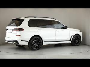 BMW X7 Xdrive 40d M Sport PRO - Image 2