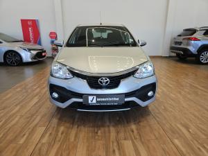 Toyota Etios hatch 1.5 Sprint - Image 4