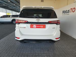 Toyota Fortuner 2.4GD-6 4x4 - Image 5