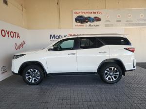 Toyota Fortuner 2.4GD-6 4x4 - Image 10