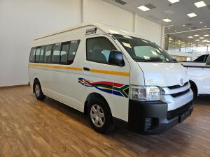Toyota Hiace 2.5D-4D Ses-fikile 16-seater - Image 1