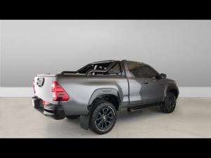 Toyota Hilux 2.8GD-6 Xtra cab Legend auto - Image 2