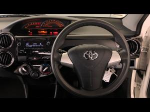 Toyota Etios Cross 1.5 Xs - Image 8