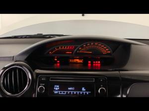 Toyota Etios Cross 1.5 Xs - Image 9