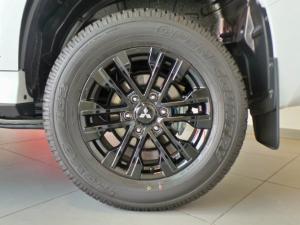 Mitsubishi Pajero Sport 2.4DI-D - Image 10