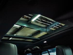 Land Rover Defender 110 D300 X - Image 20