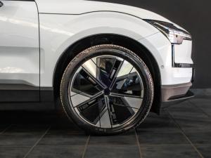 Volvo EX30 Twin Motor Performance Ultra - Image 5
