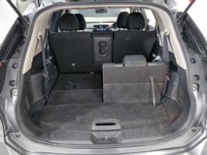Nissan X-Trail 2.5 4x4 Acenta Plus - Image 5