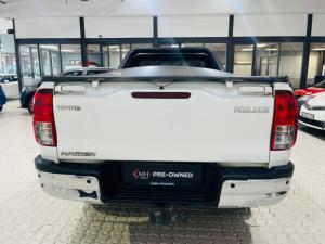 Toyota Hilux 2.4GD-6 single cab Raider manual - Image 3