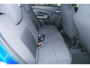 Toyota Vitz 1.0 XR manual - Image 8