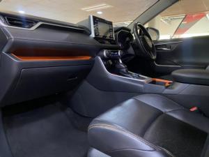 Toyota RAV4 2.0 GX-R AWD - Image 10