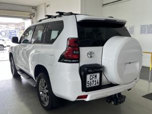 Toyota Land Cruiser Prado 3.0DT VX - Image 6