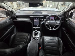 Volkswagen Amarok 2.0TDI double cab Life 4Motion manual - Image 4