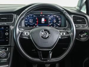 Volkswagen Golf 1.0TSI Comfortline - Image 22