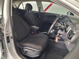 Kia Rio hatch 1.4 EX auto - Image 11