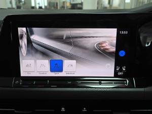 Volkswagen Golf GTI - Image 10