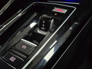 Volkswagen Golf GTI - Image 13