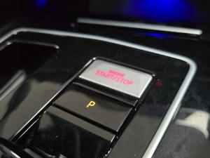 Volkswagen Golf GTI - Image 14