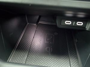 Volkswagen Taigo 1.0TSI R-Line - Image 1