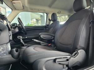 MINI Hatch Cooper Hatch 3-door auto - Image 12