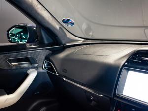 Jaguar F-Pace 30d AWD S First Edition - Image 15