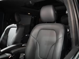 Mercedes-Benz V-Class V300d Exclusive - Image 11